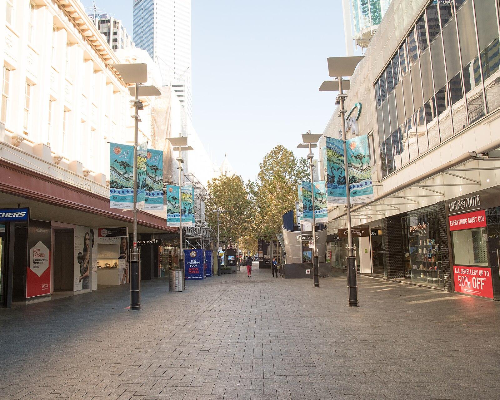 Perth Real Estate Agents Use Fake Photos in Listings, Officials Warn